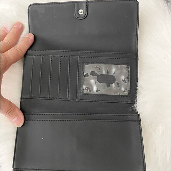 NWOT Fossil Black Vegan Leather Bi-Fold Wallet - Picture 5 of 6